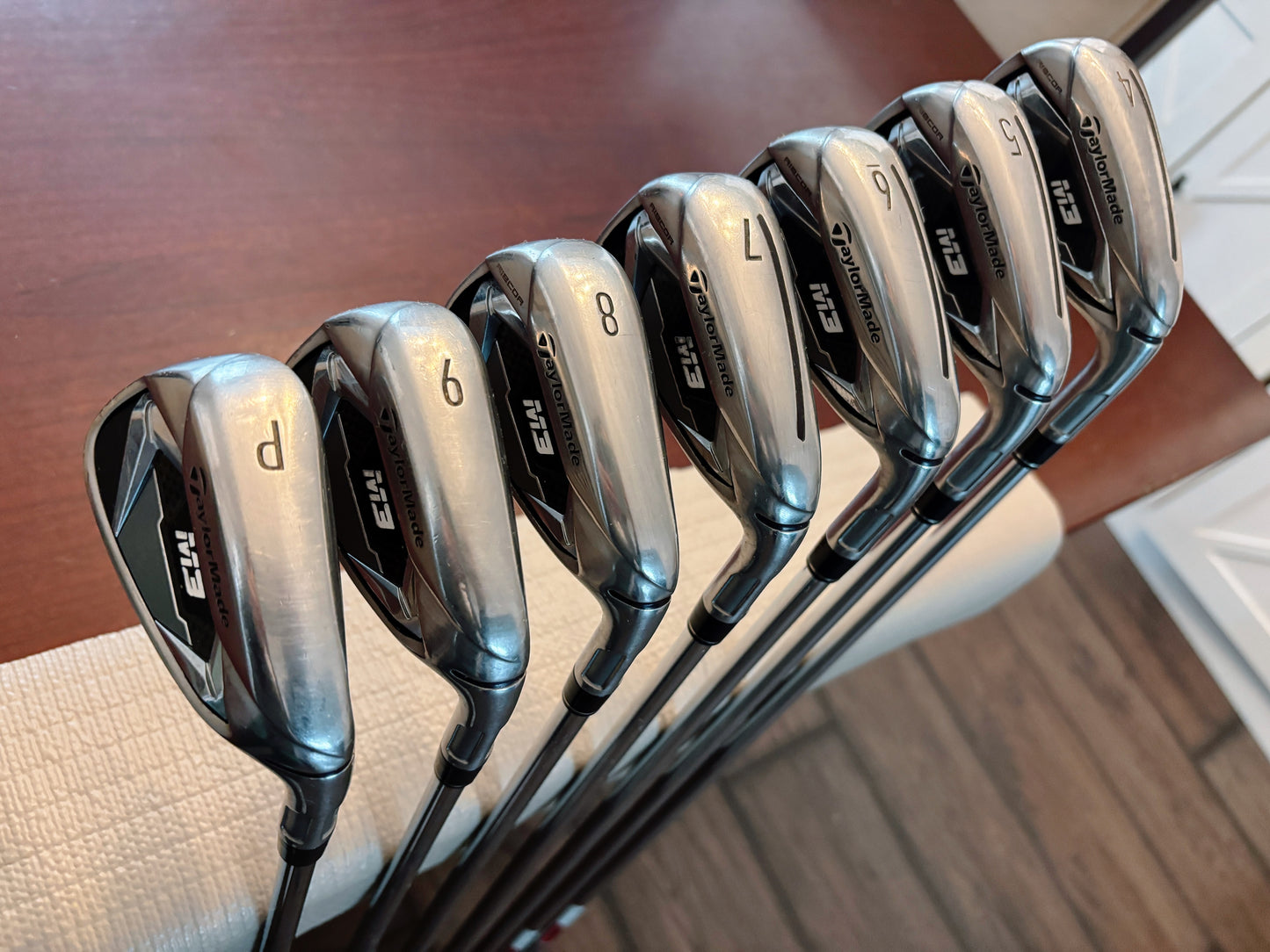Taylormade M3 Iron Set 4-PW / KBS Tour C-Taper 105 X-Stiff