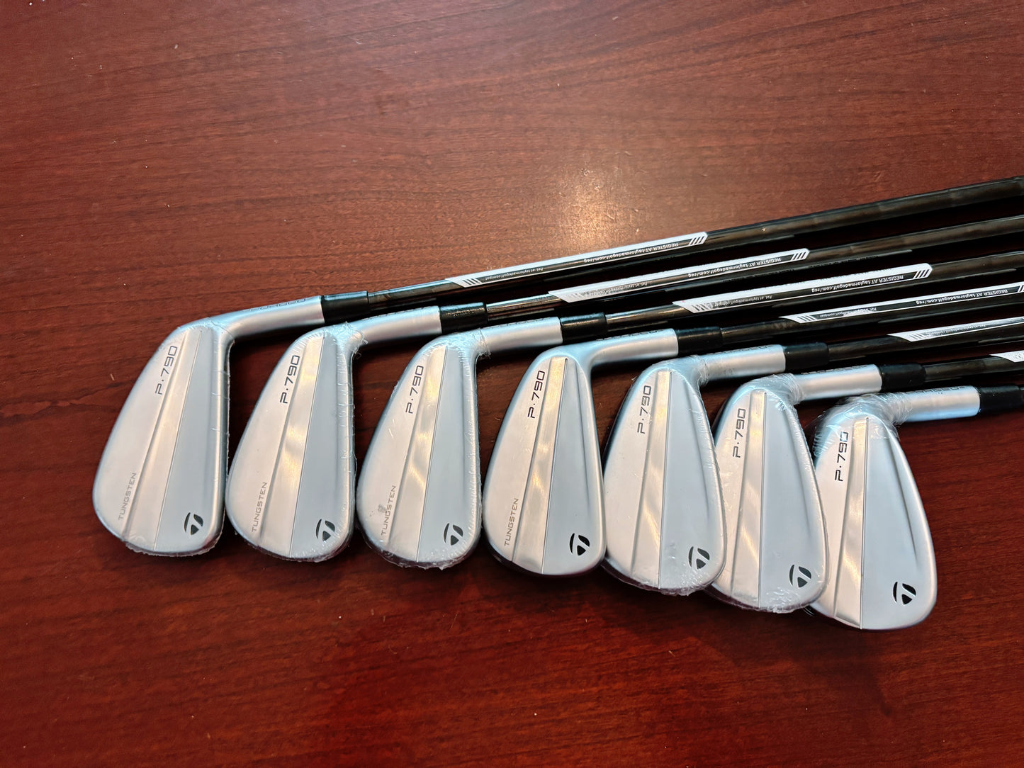 *NEW IN PLASTIC* Taylormade P790 ‘24 Iron Set 4-PW / KBS Tour Lite Stiff