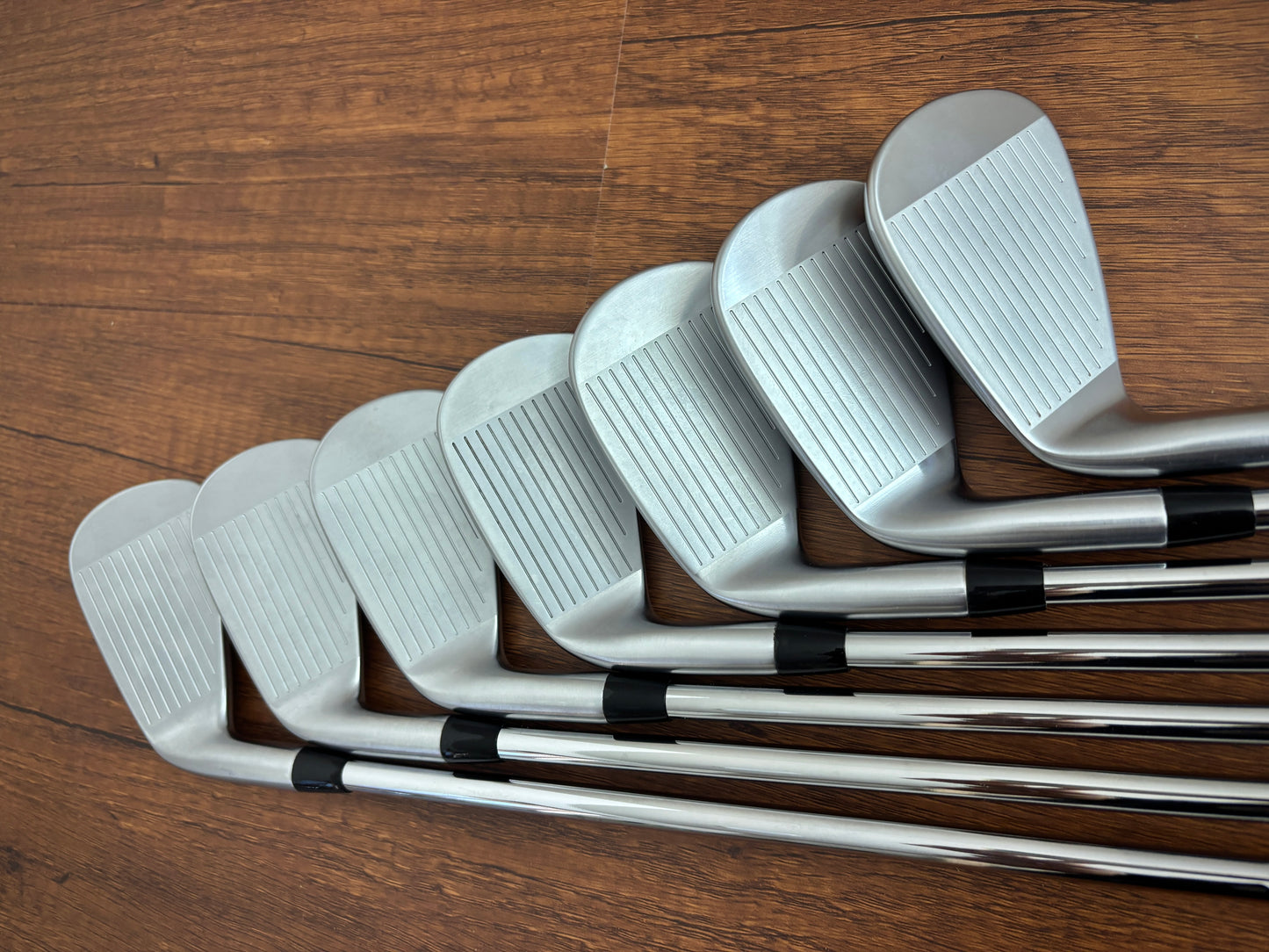 *NEW* Titleist T200 ‘23 Iron Set 4-PW / Stiff