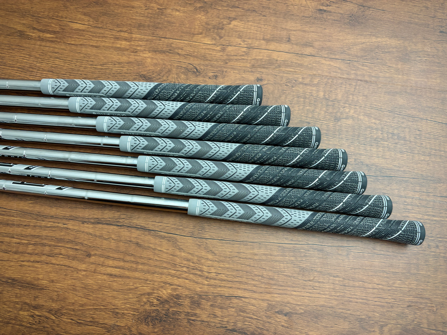 *NEW* Titleist T200 ‘23 Iron Set 4-PW / Stiff