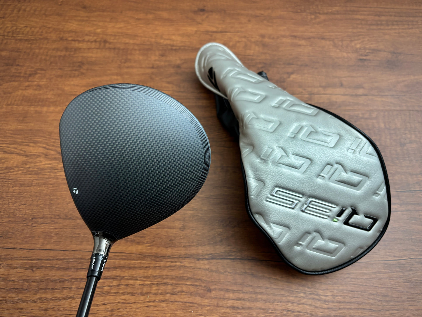 *MINT* Taylormade Qi35 Driver 9.0* + headcover / Graphite Design Tour AD X-Stiff
