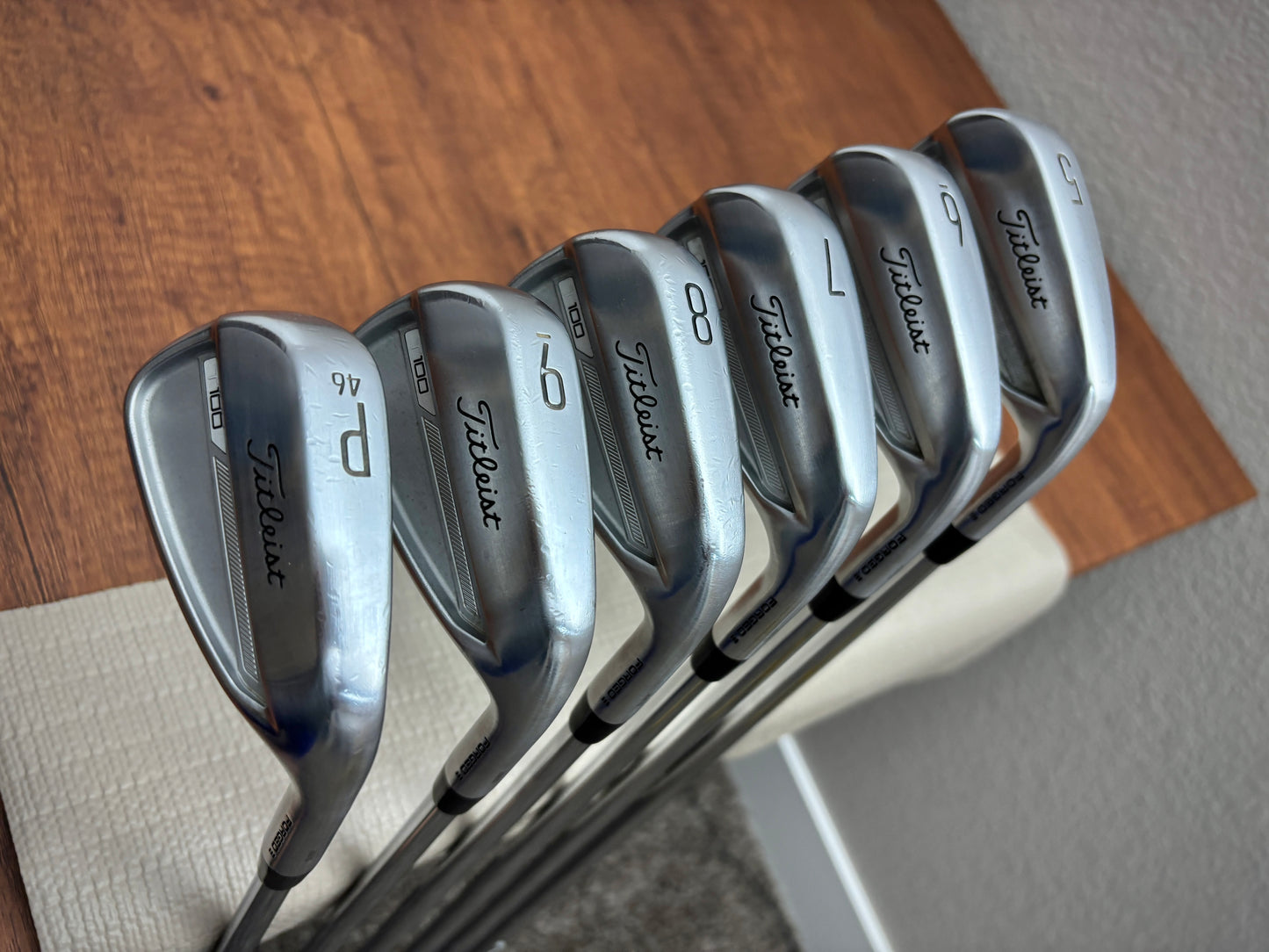 Titleist T100 ‘23 Iron Set 5-PW / Project X LZ 6.0 Stiff