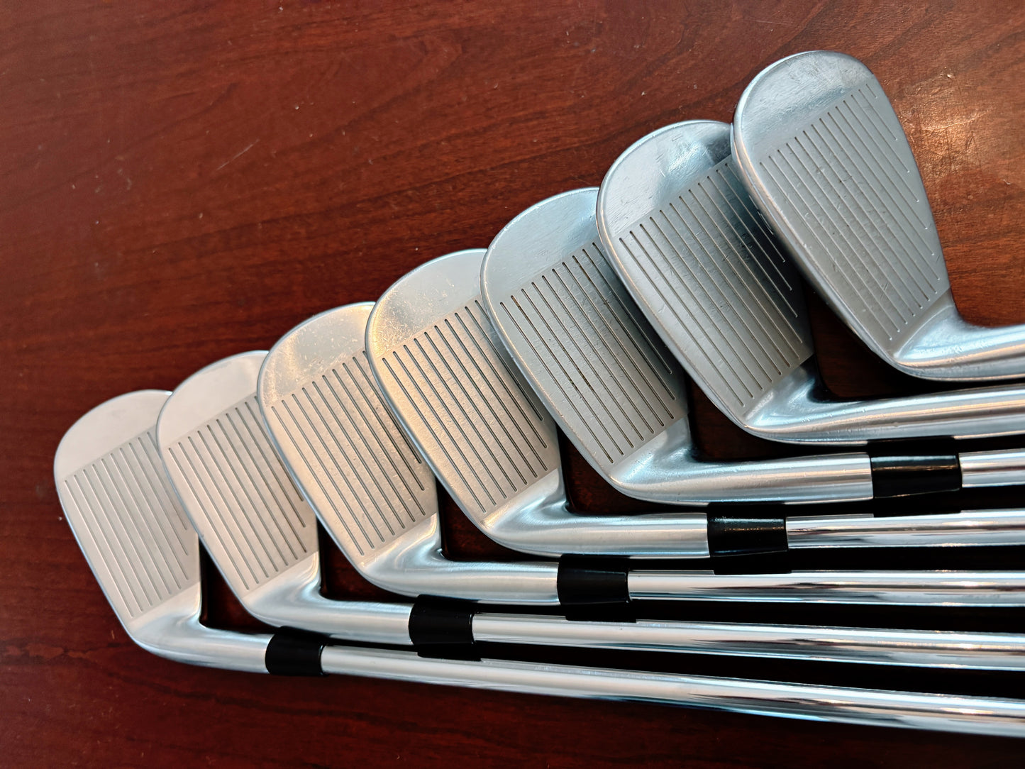 Mizuno Pro 223 Iron Set 4-PW / NS Pro 105 Regular Flex