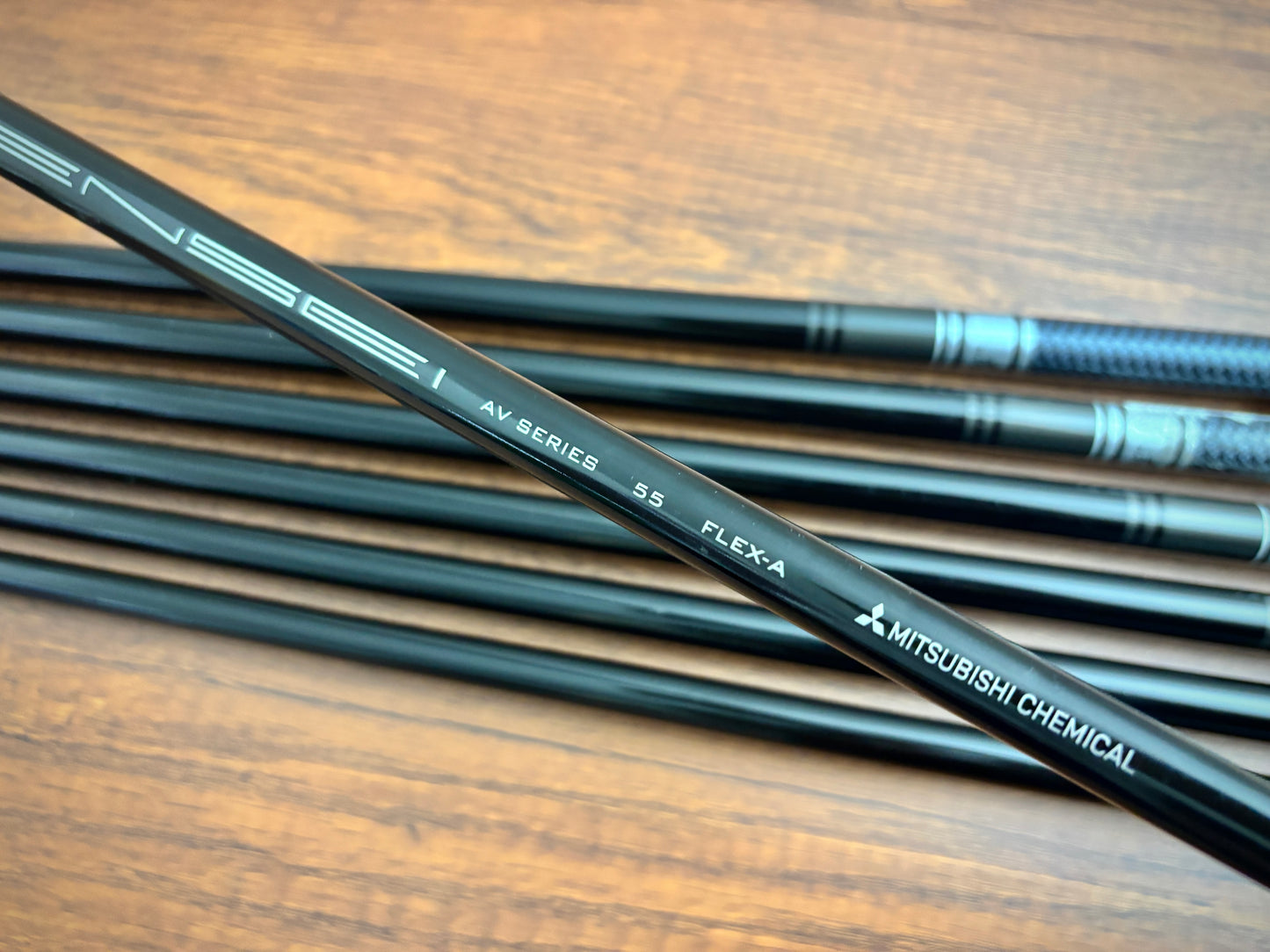 Wilson Staff D9 Iron Set 5-GW / Mitsubishi Tensei Senior Flex Graphite