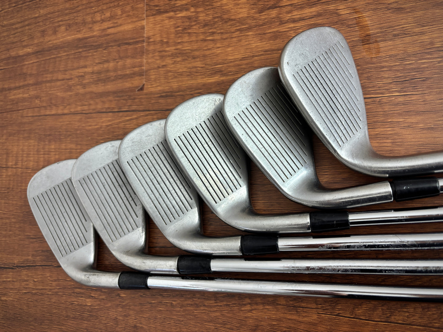 Titleist AP1 710 Iron Set 5-PW / Stiff Flex