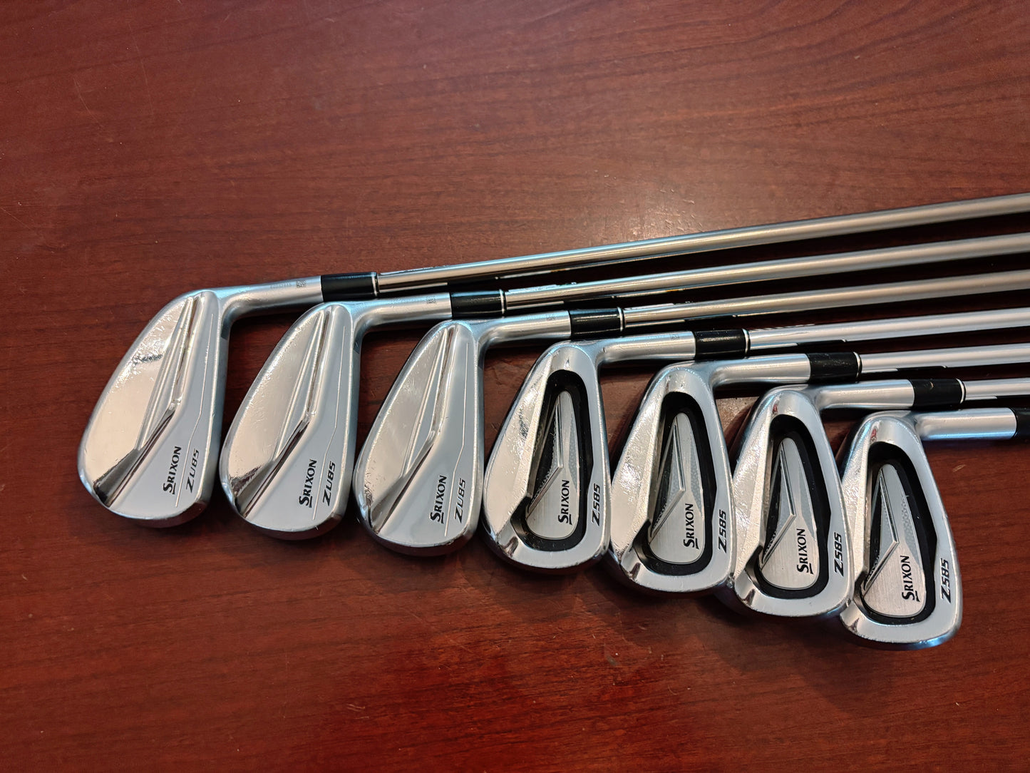 Srixon ZU85 / Z585 Iron Set 4-PW (Stiff)