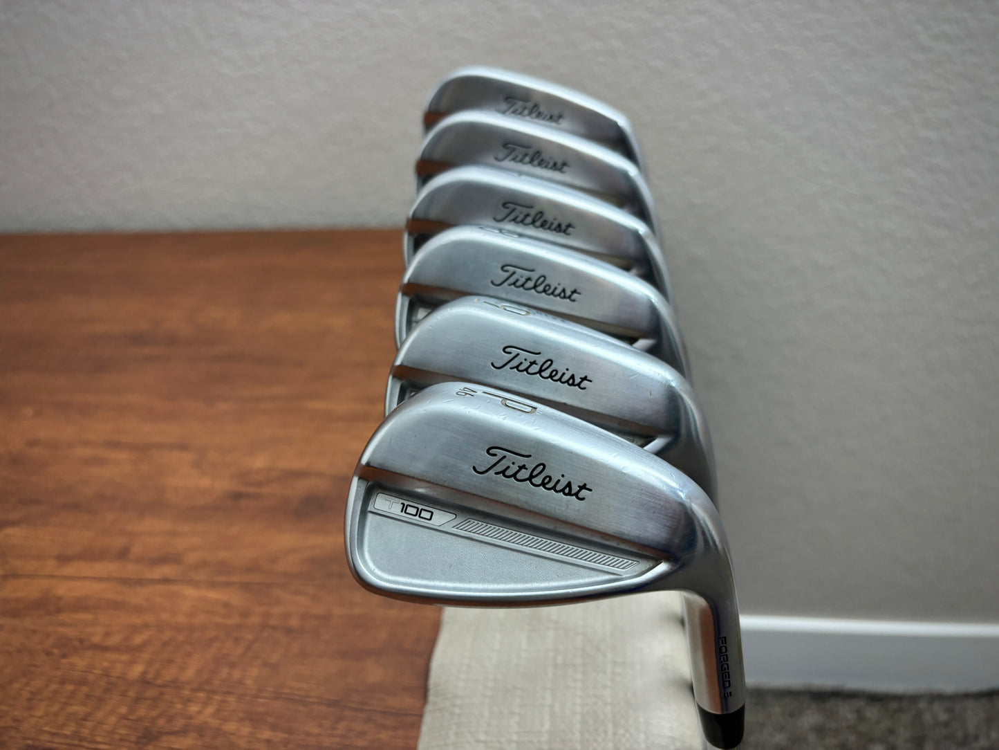 Titleist T100 ‘23 Iron Set 5-PW / Project X LZ 6.0 Stiff