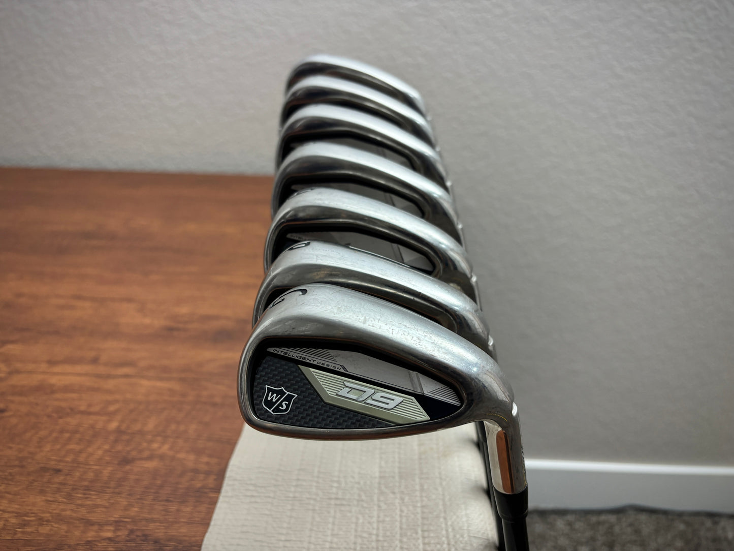 Wilson Staff D9 Iron Set 5-GW / Mitsubishi Tensei Senior Flex Graphite