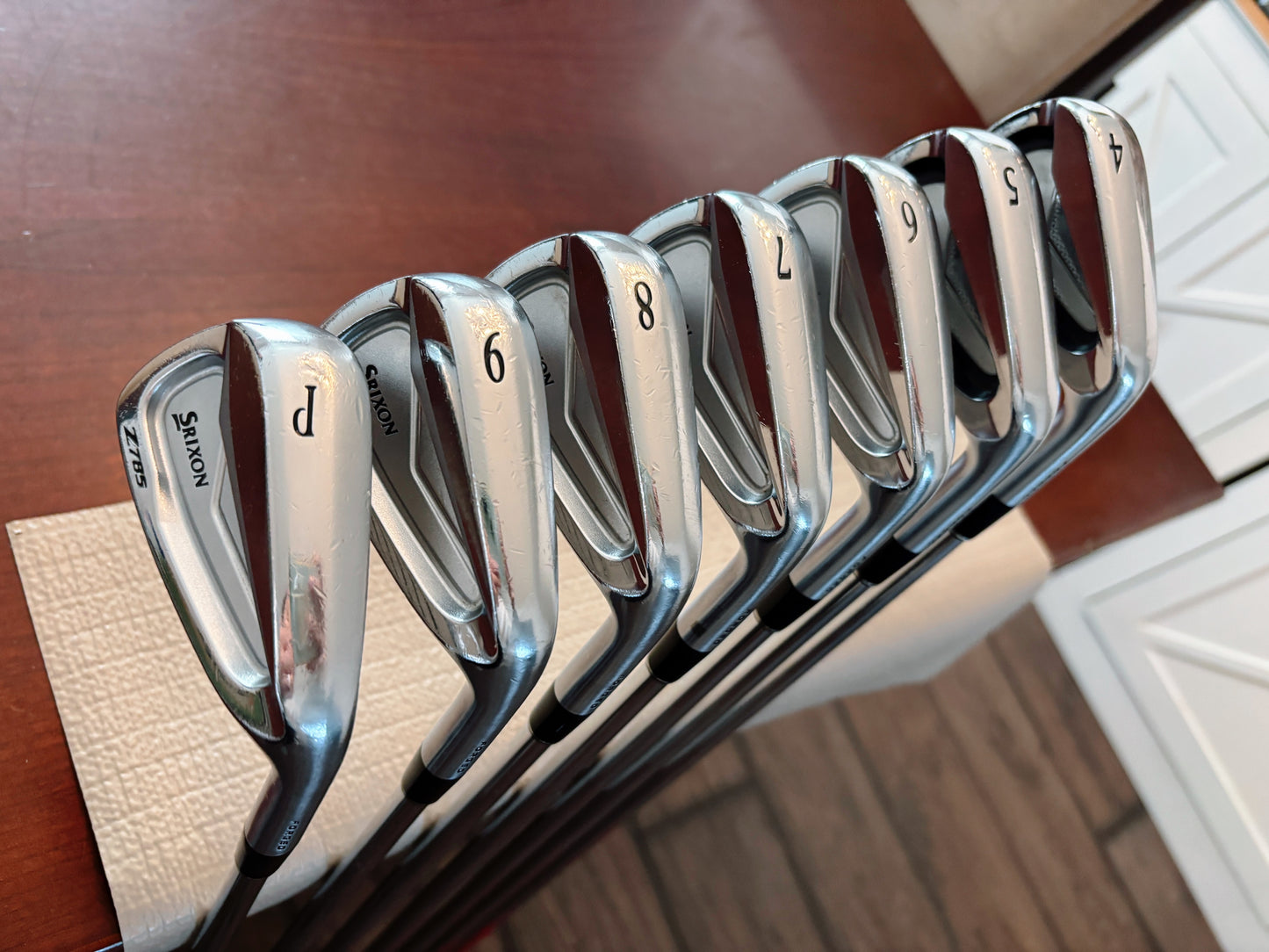 Srixon Z585 / Z785 Iron Set 4-PW / NS Pro 120 Stiff