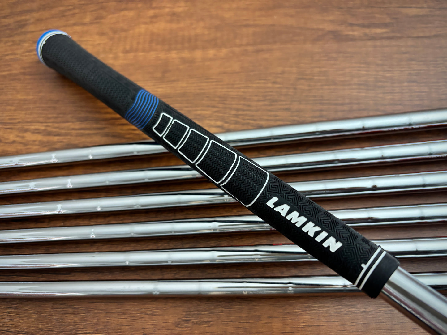 Mizuno Pro 223 Iron Set 4-PW / NS Pro 105 Regular Flex