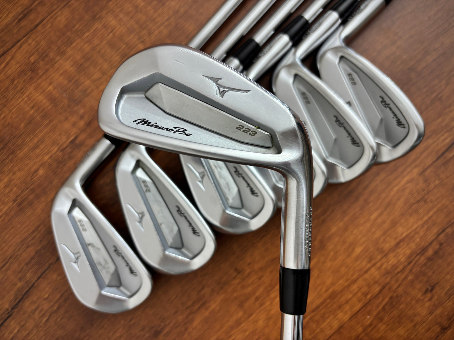 Mizuno Pro 223 Iron Set 4-PW / NS Pro 105 Regular Flex