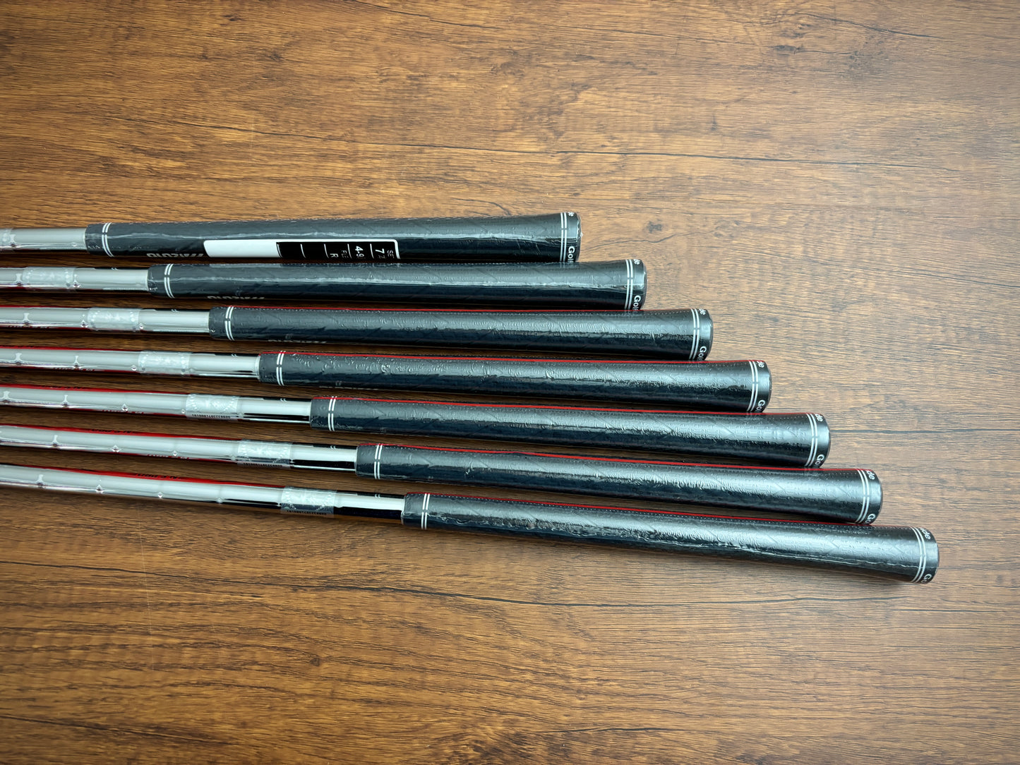 *NEW IN PLASTIC* Mizuno Pro 245 Iron Set 4-PW / NS Pro 105 Regular Flex