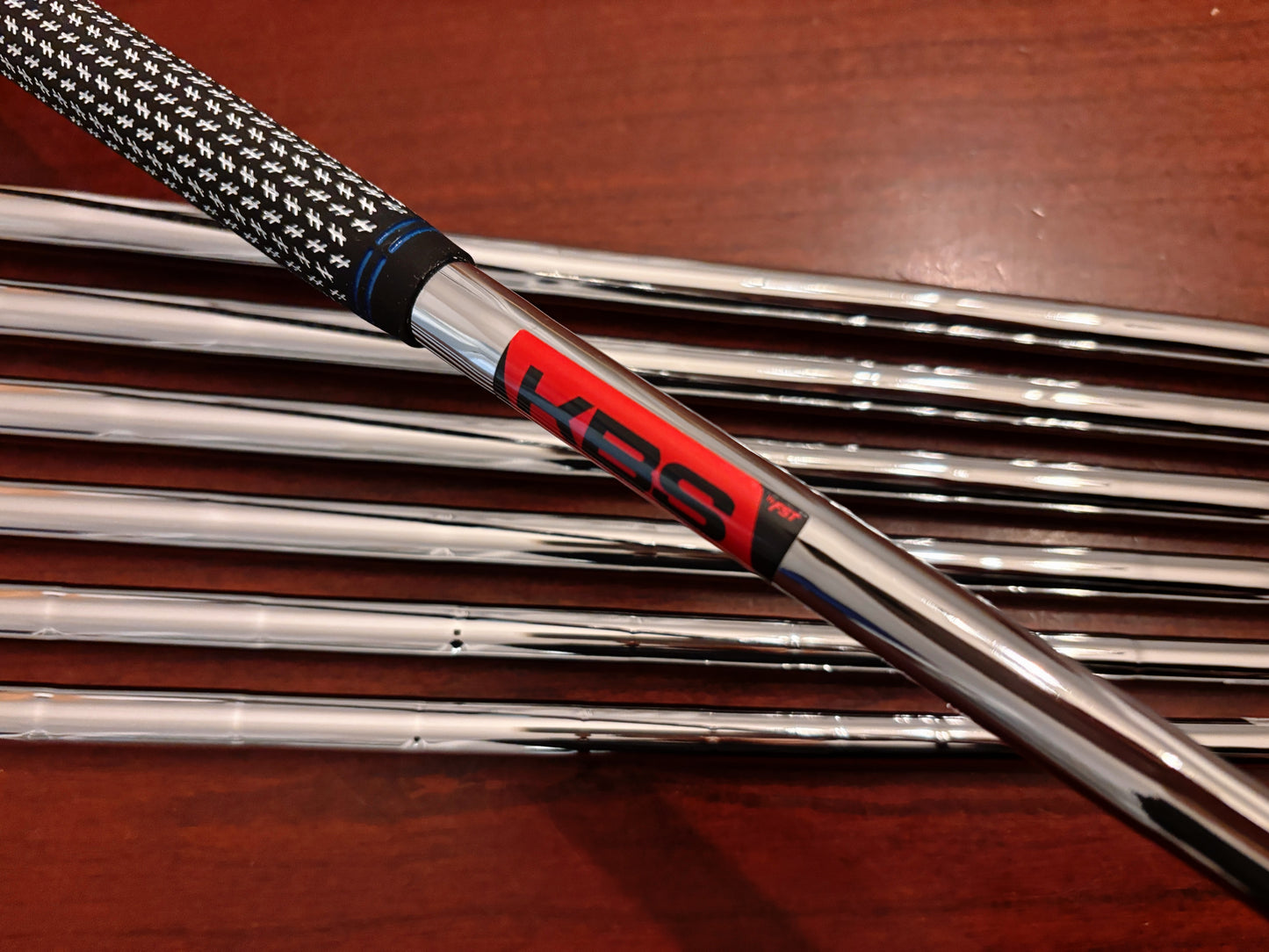 (Left-handed) *NEW* 2022 Cobra King Forged TEC One Length Iron Set 5-GW / KBS $-Taper Lite Stiff