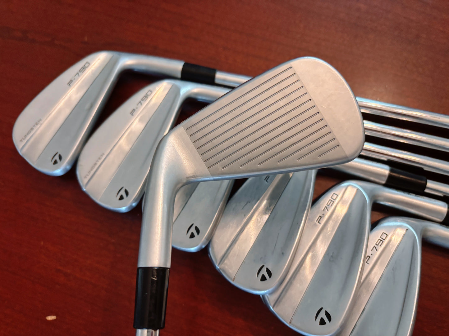 Taylormade P790 ‘23 Iron Set 4-PW / Project X LZ 6.0 Stiff