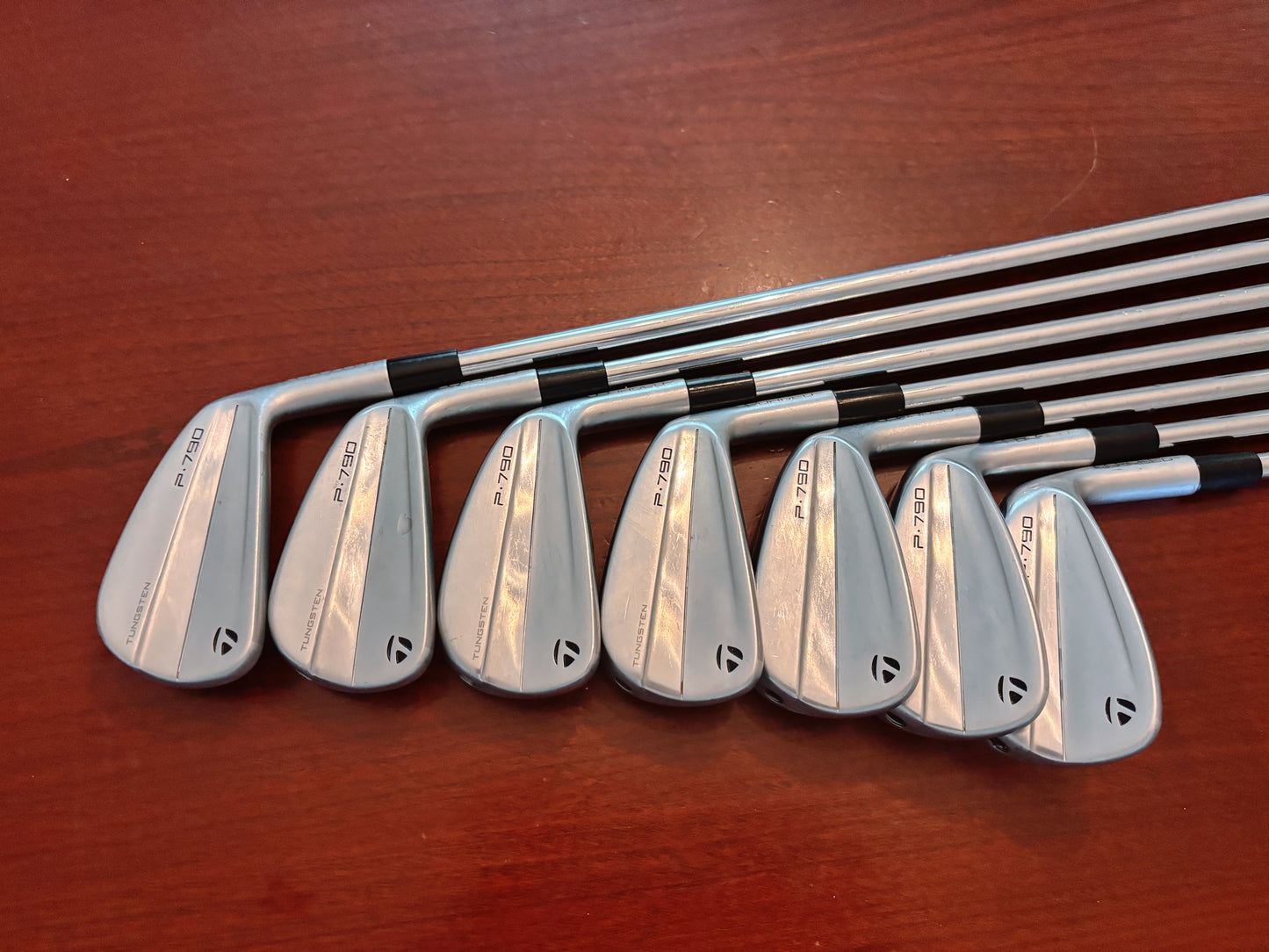 Taylormade P790 ‘23 Iron Set 4-PW / Project X LZ 6.0 Stiff
