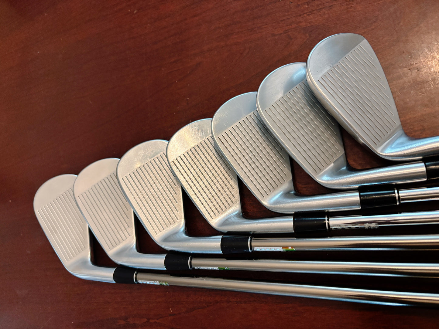 Srixon ZU85 / Z585 Iron Set 4-PW (Stiff)