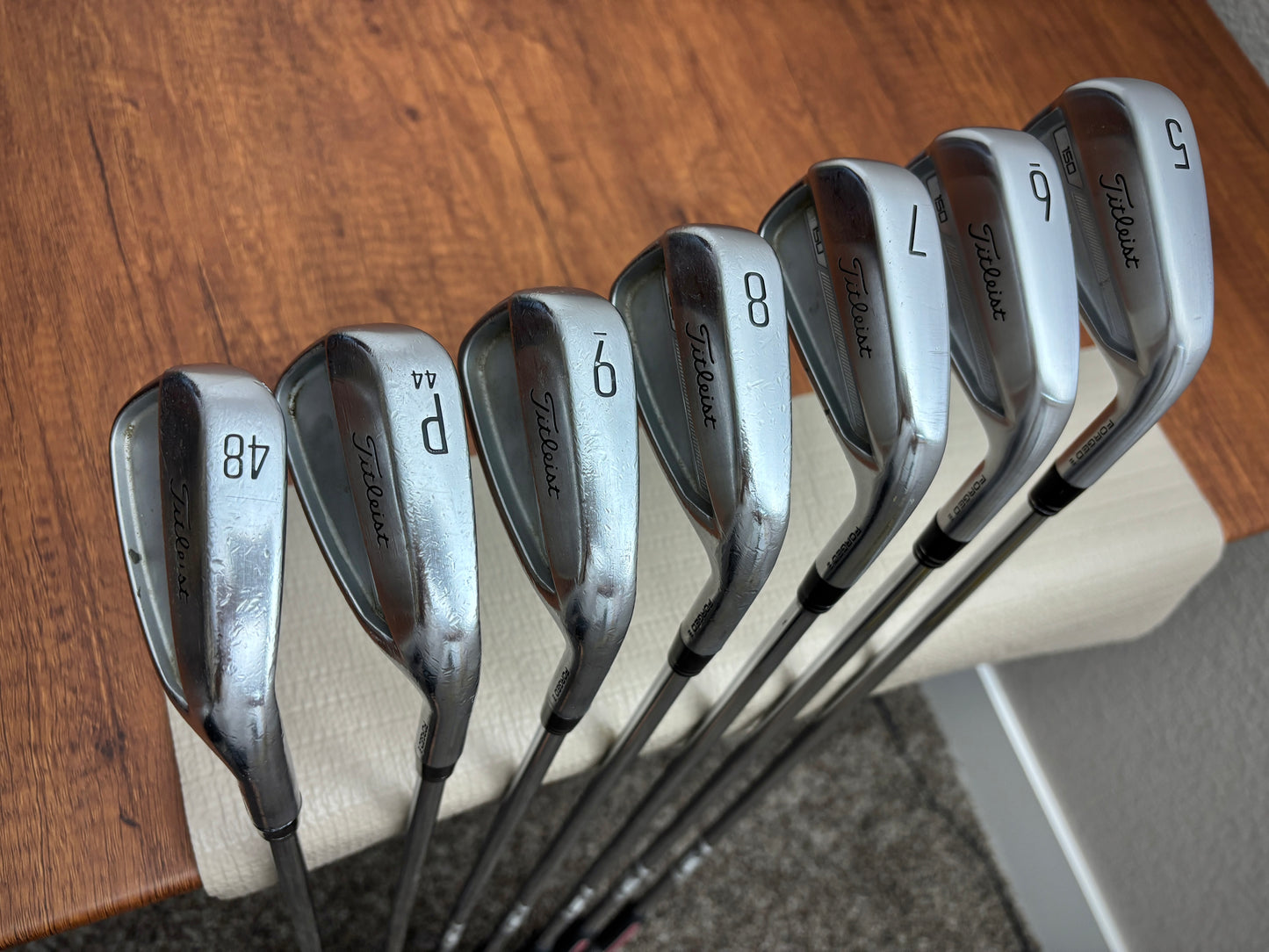 Titleist T150 ‘23 Iron Set 5-GW / True Temper AMT S300 Stiff