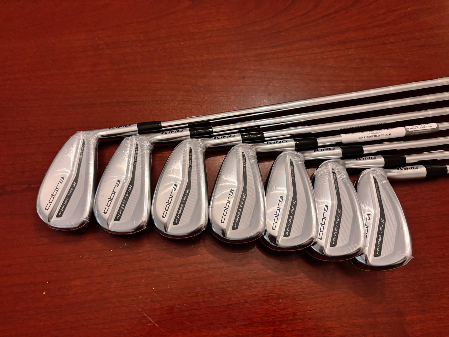 *NEW IN PLASTIC* Cobra King Forged Tec X ‘22 Iron Set 5-GW / KBS Tour Lite Regular