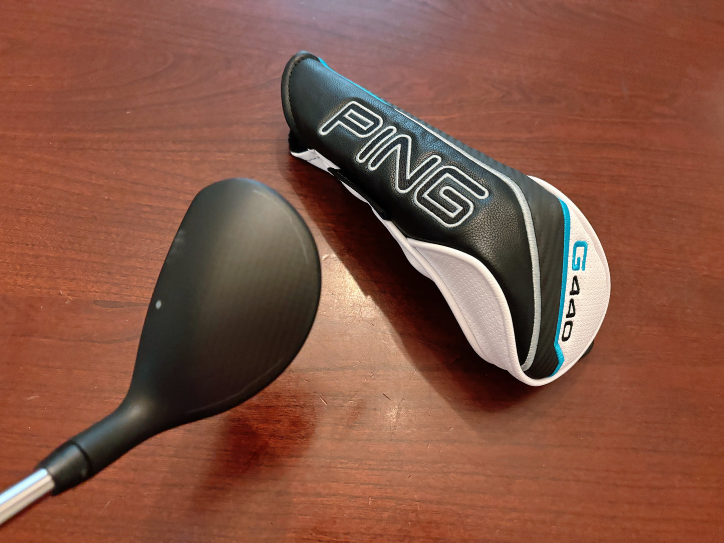 Ping G440 4-hybrid + headcover / Stiff