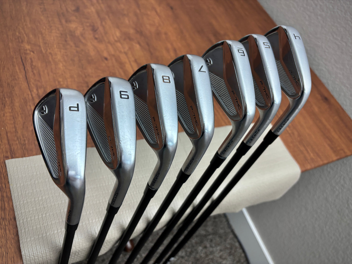 (+1”) Taylormade P7MC ‘23 Iron Set 4-PW / LA Golf X-Stiff Graphite