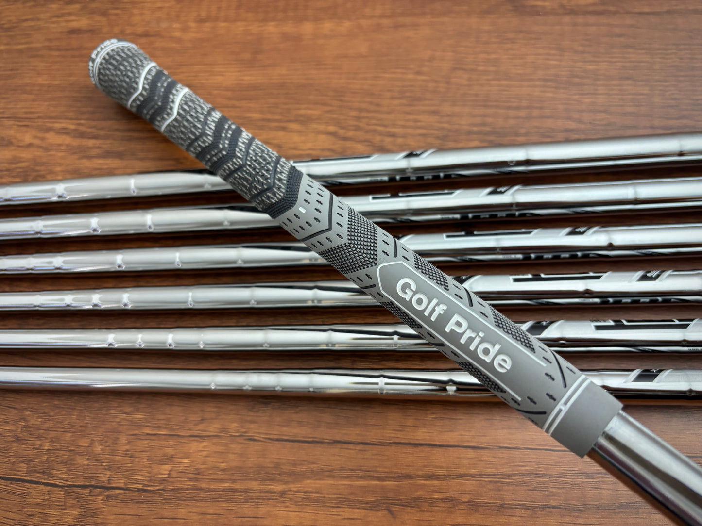 *NEW* Titleist T200 ‘23 Iron Set 4-PW / Stiff