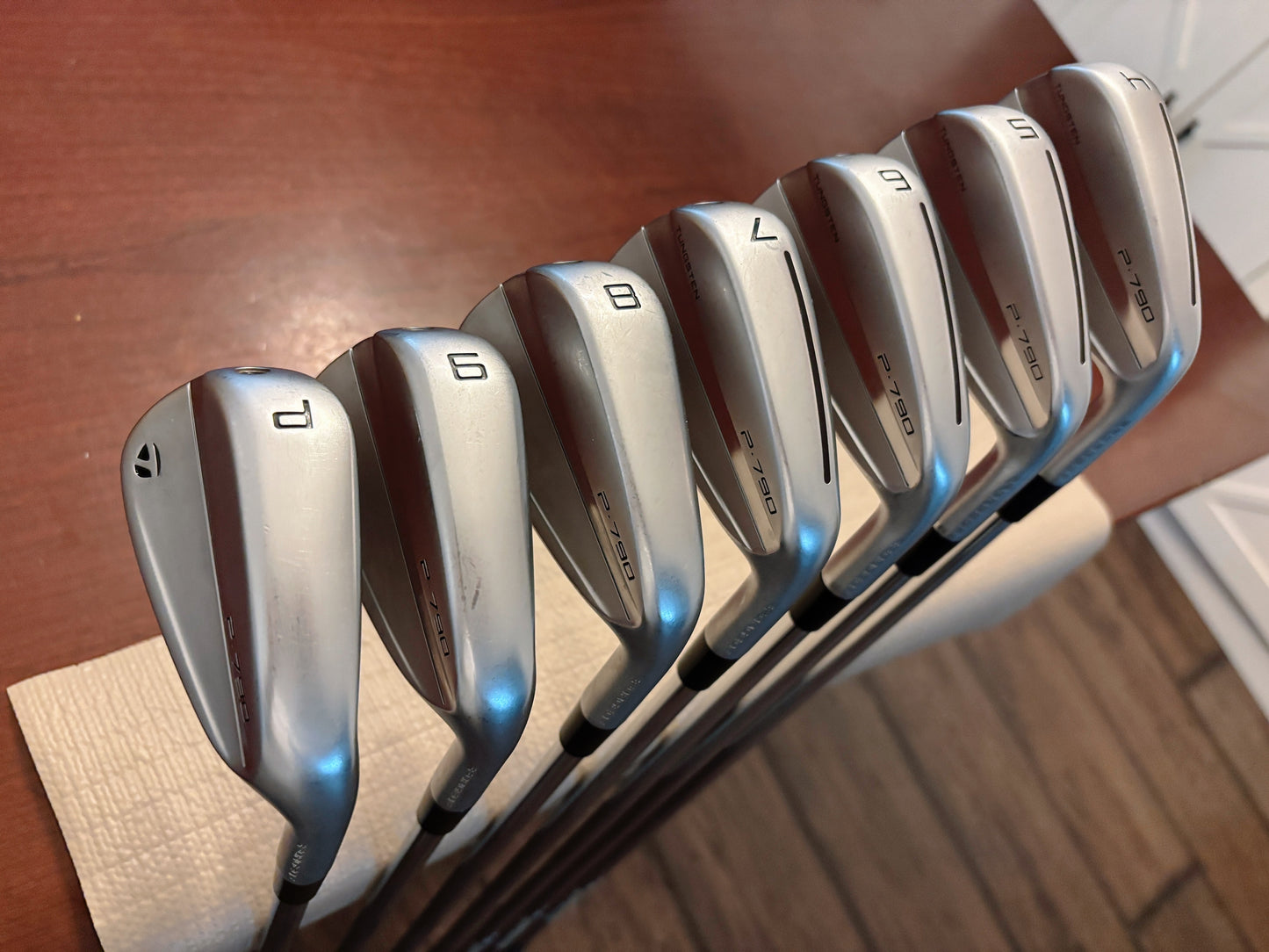 Taylormade P790 ‘24 Iron Set 4-PW / Dynamic Gold R300 Regular Flex