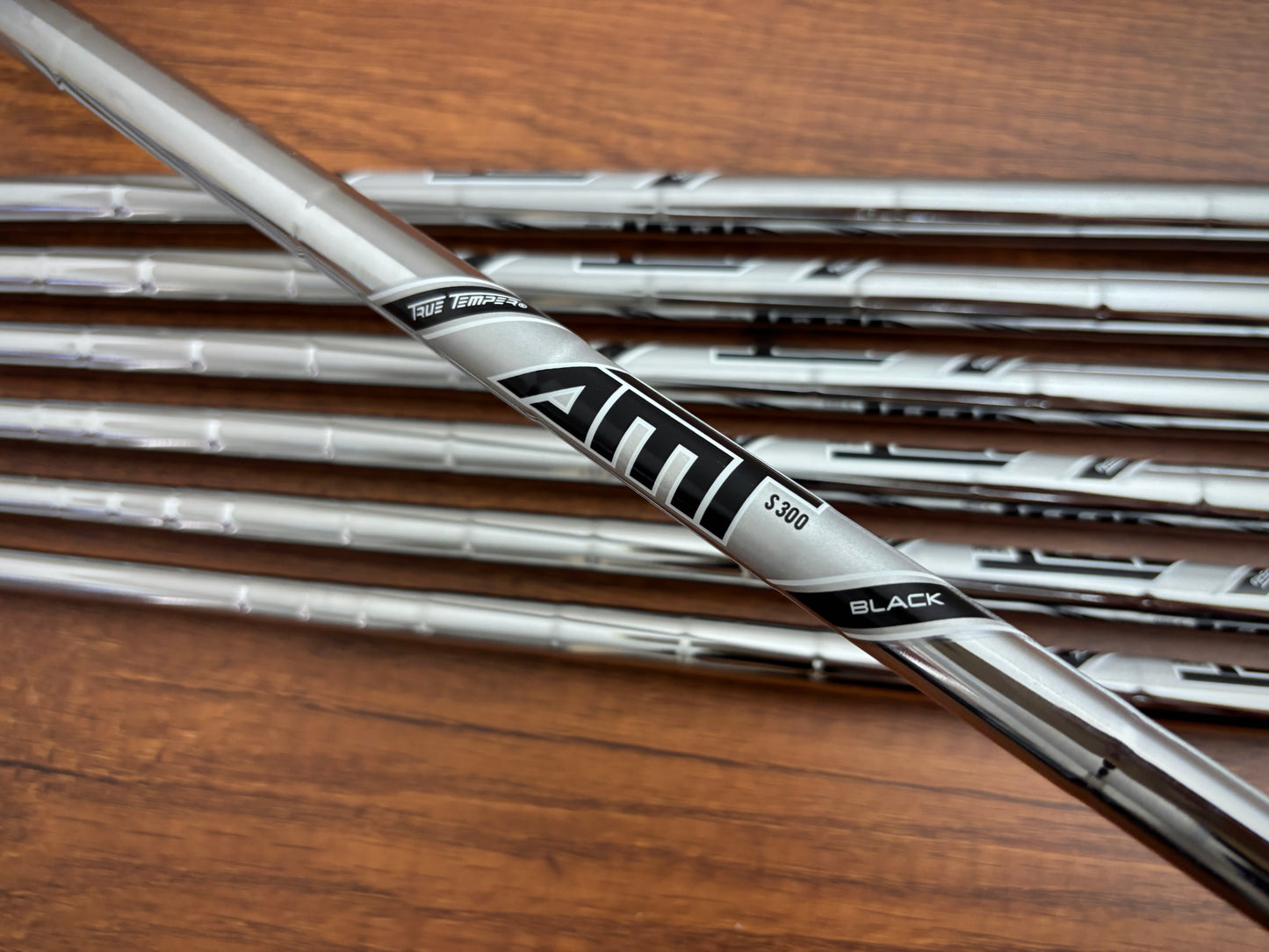 *NEW* Titleist T200 ‘23 Iron Set 4-PW / Stiff