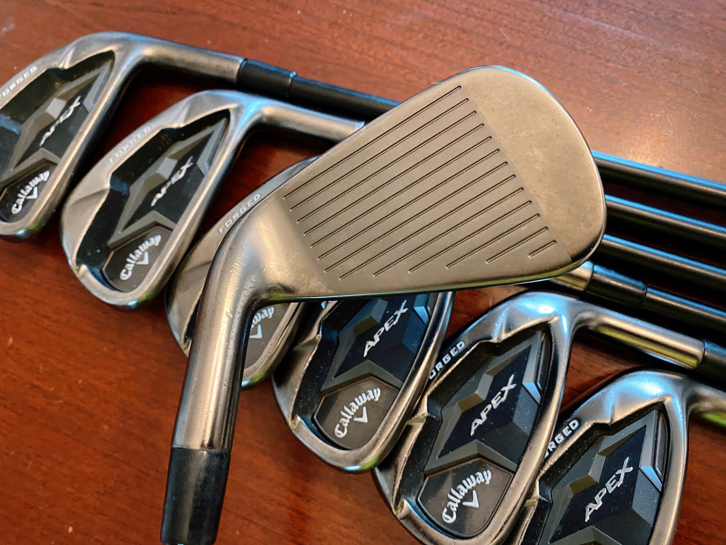 (+1.25”) Callaway Apex Smoke Iron Set 4-PW / True Temper Elevate Regular