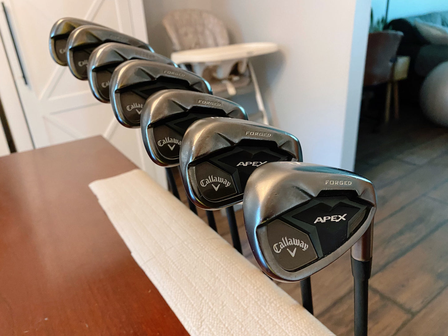 (+1.25”) Callaway Apex Smoke Iron Set 4-PW / True Temper Elevate Regular