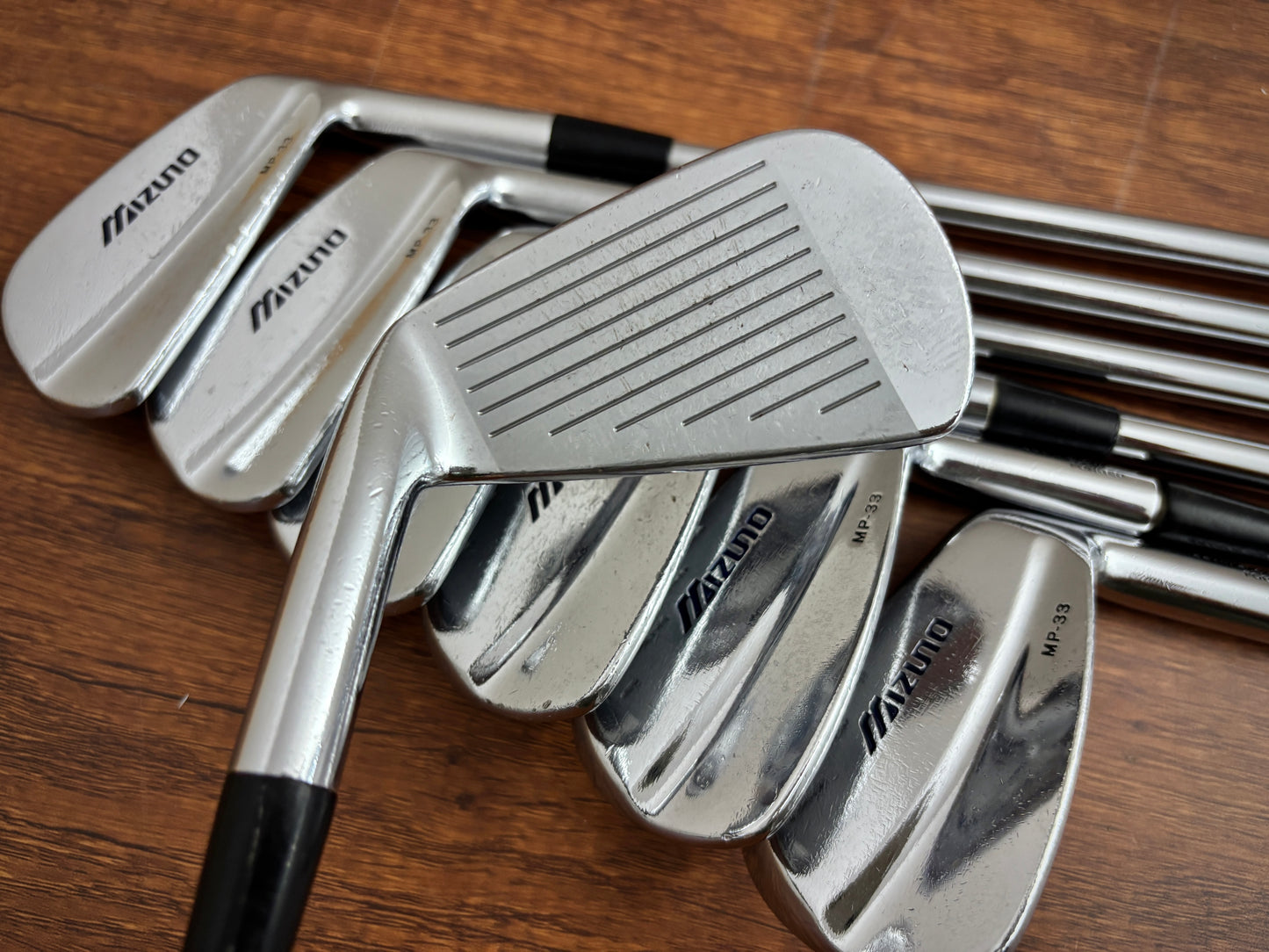 Mizuno MP-33 Iron Set 4-PW / Dynamic Gold S300 Stiff