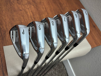 Srixon ZX7 Mkii Iron Set 5-PW / NS Pro 120 Stiff