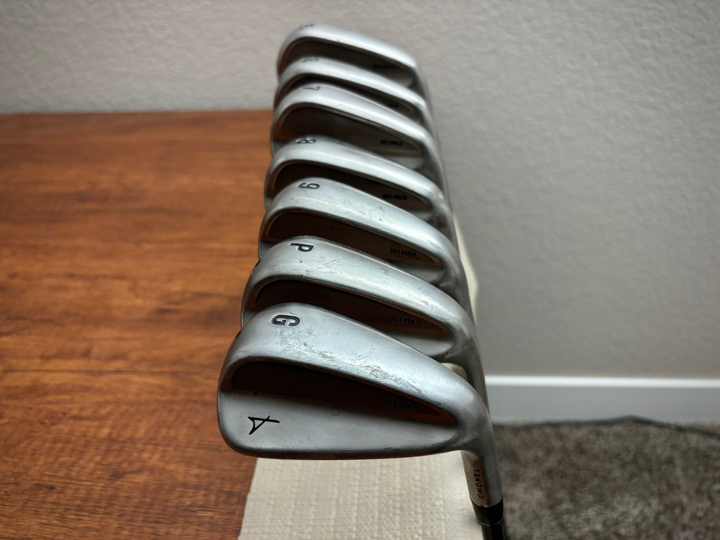 Takomo 101 Mkii Iron Set 5-GW / Fujikura Ventus Regular Graphite