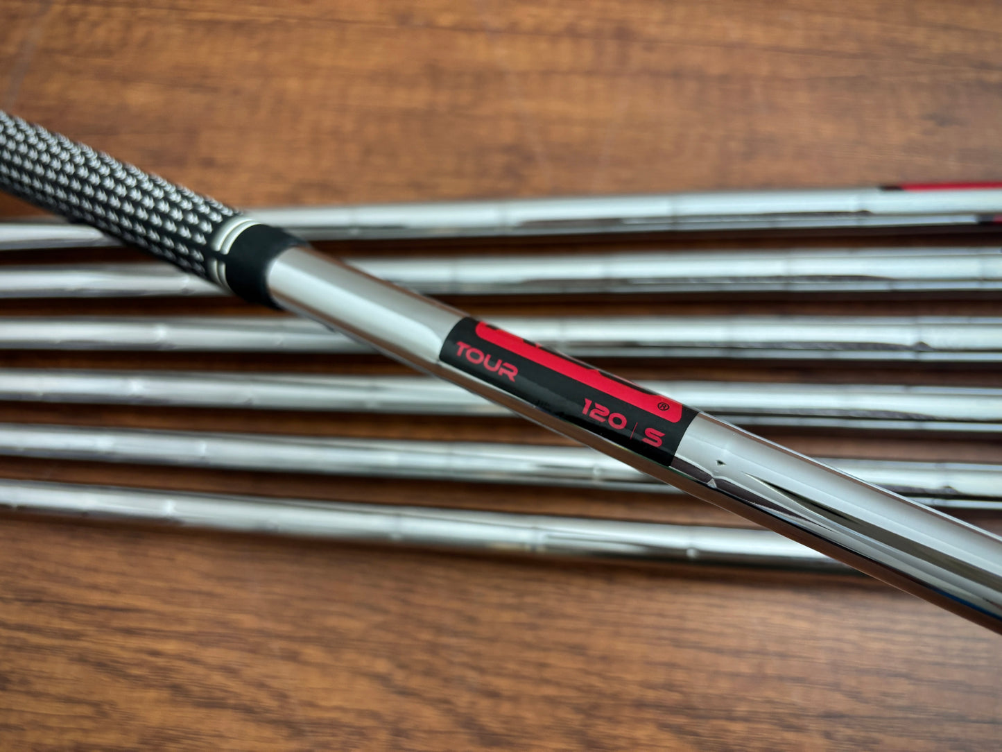*MINT* Takomo 201 Iron Set 4-PW / KBS Tour 120 Stiff