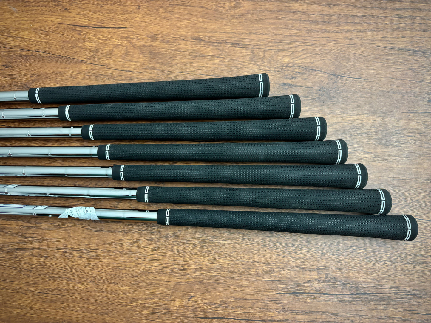 Titleist T100 ‘23 Iron Set 4-PW / True Temper AMT S300 Stiff