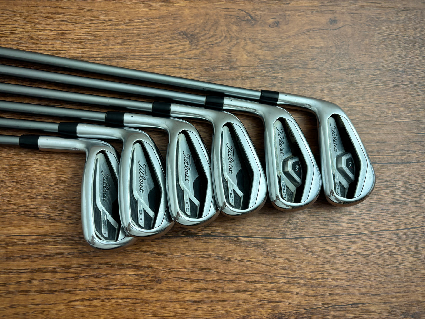 (Left-handed) Titleist T300 ‘21 Iron Set 6-GW / Regular Flex