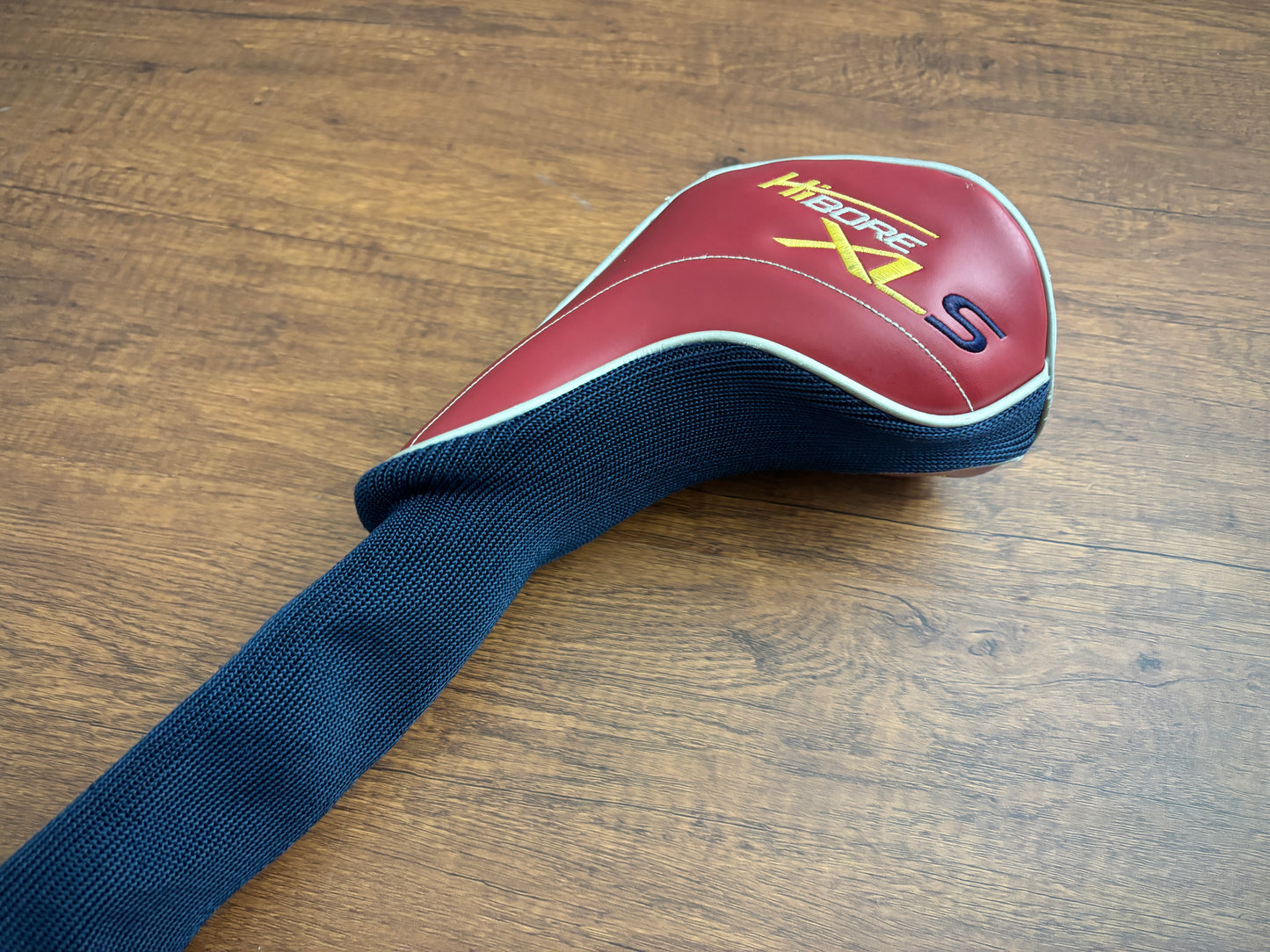 Cleveland HiBore XLS Driver 10.5* + headcover / Regular Flex