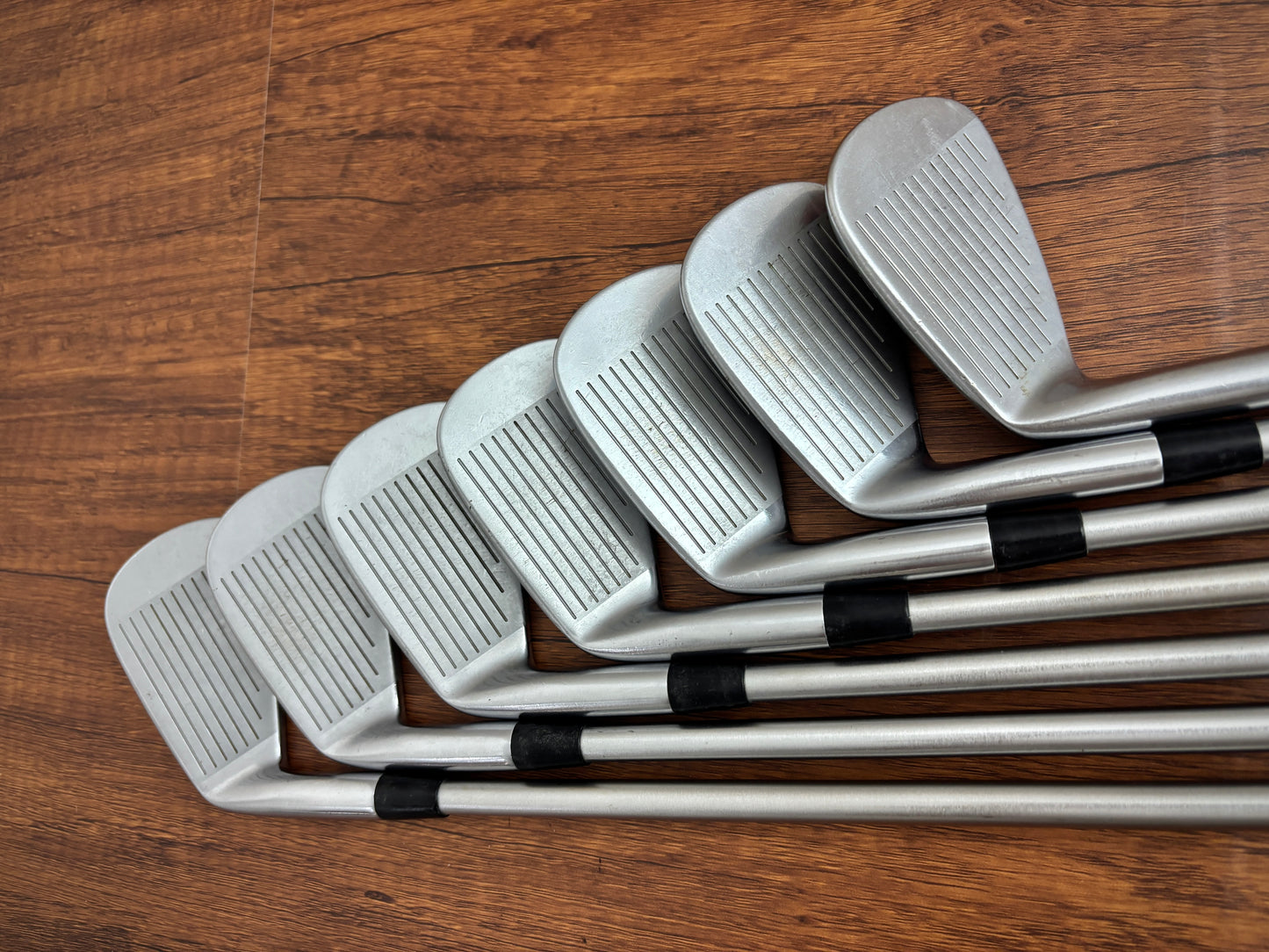 (+1”) Mizuno MP-20 MB Iron Set 4-PW / KBS C-Taper 120 Stiff