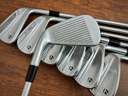 Taylormade P790 '19 Iron Set 4-PW / KBS Tour C-Taper Lite 115 X-Stiff