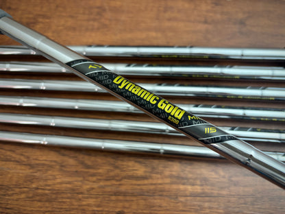 Taylormade P790 '25 Iron Set 4-PW / Dynamic Gold R300 Regular Flex