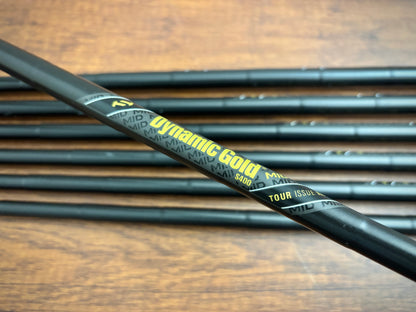 Mizuno JPX 925 Forged Black Iron Set 4-PW / Dynamic Gold S400 Stiff