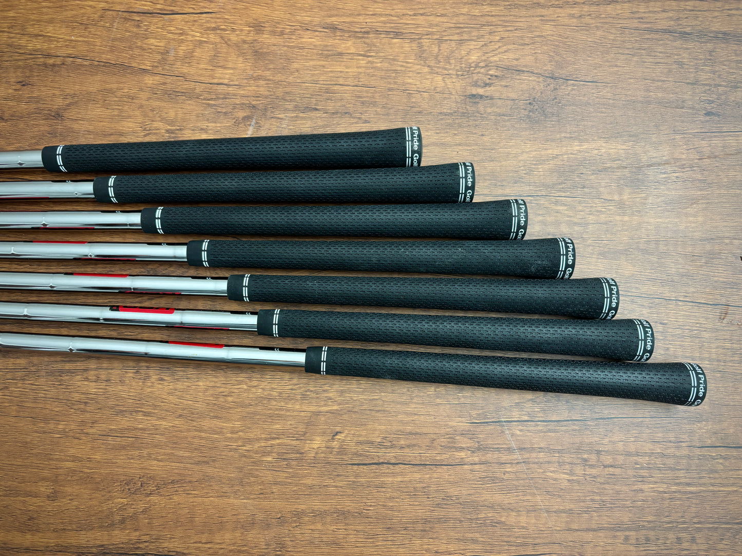Ping i525 Iron Set 5-UW / KBS Tour Stiff