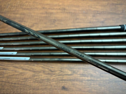 Taylormade P790 '25 Battleworn Forged Iron Set 4-PW / NS Pro 105 Stiff