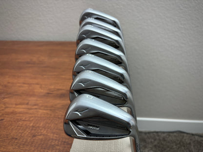 Mizuno JPX 923 Hot Metal Pro Iron Set 4-PW / NS Pro 115 Stiff