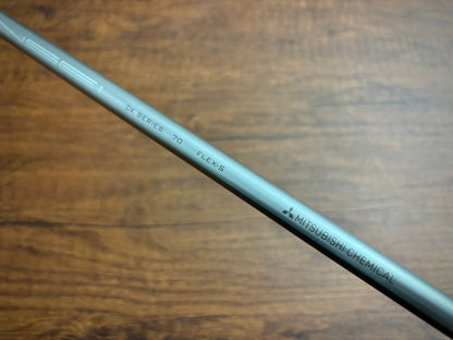 Cobra Darkspeed X Driver 9* + headcover / Stiff
