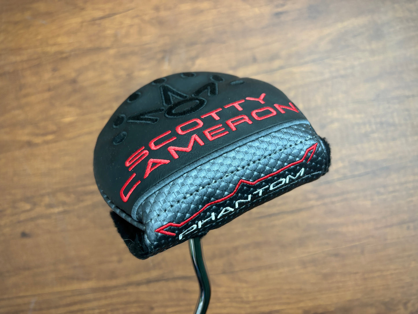 Titleist Scotty Cameron Phantom Black 7 Limited Edition Putter 33.5" + headcover
