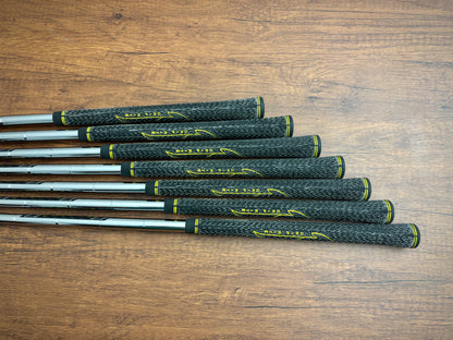 Srixon ZXi7 Iron Set 4-PW / Dynamic Gold S300 Stiff