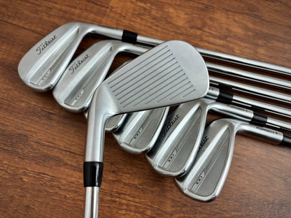 Titleist T100 ‘23 Iron Set 4-PW / True Temper AMT S300 Stiff