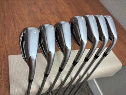 Mizuno JPX 923 Hot Metal Pro Iron Set 4-PW / Project X IO 5.5 Regular Flex