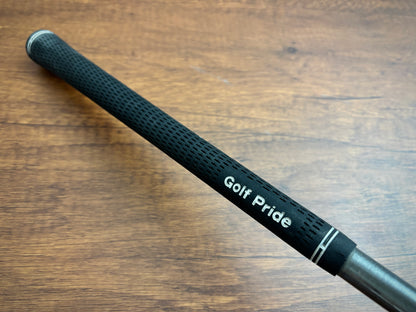 Titleist AP1 714 4-iron / Stiff