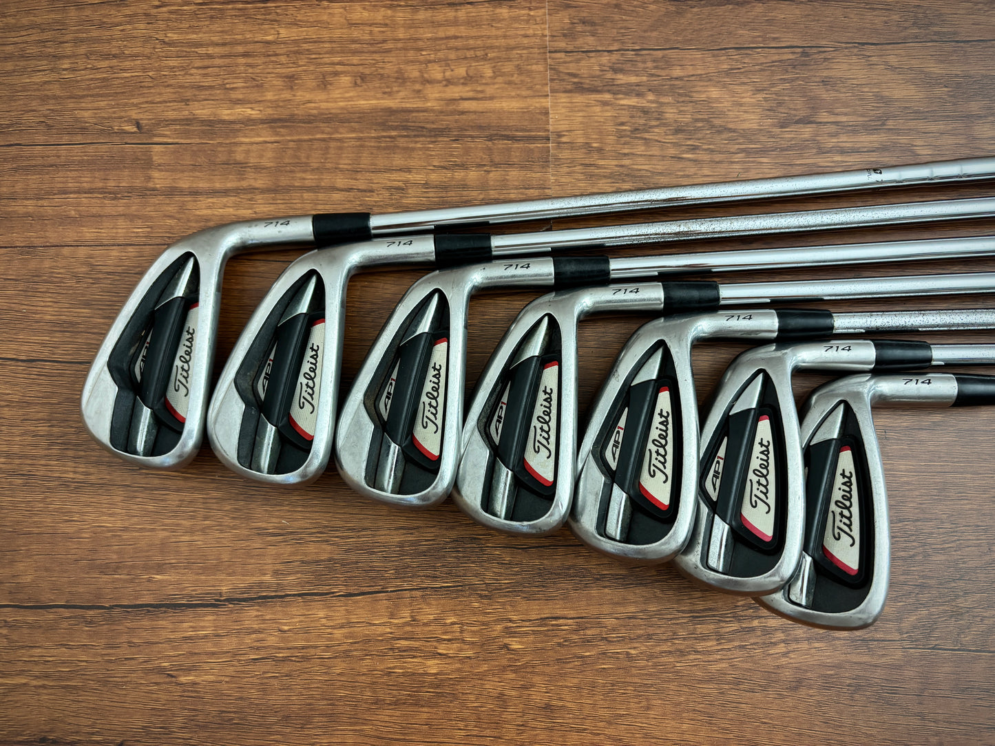 Titleist AP1 714 Iron Set 4-PW / True Temper XP R300 Regular Flex